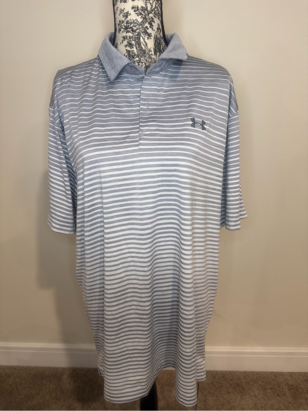 Under Armour Men’s Gray & White Striped Polo
